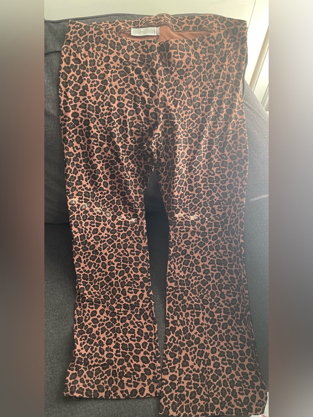 Leopard print yoga pants